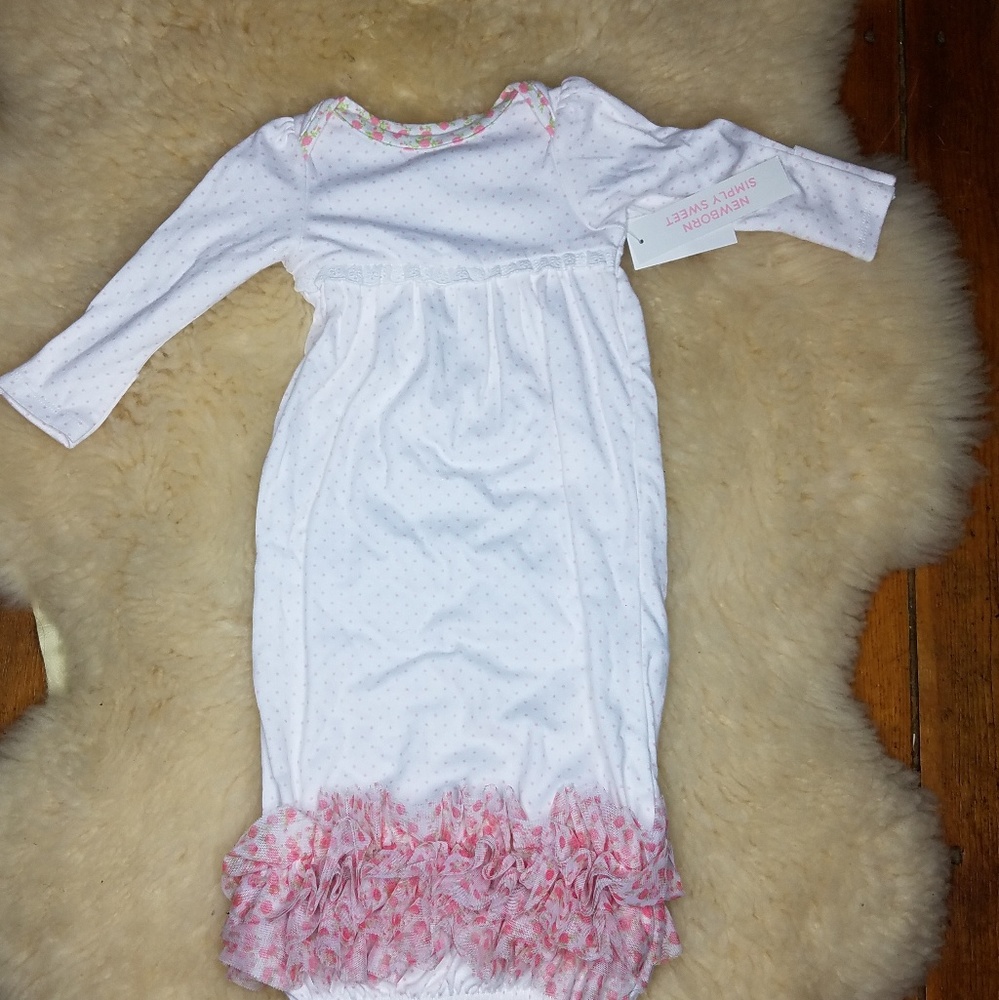 Newborn ruffle sleep gown
